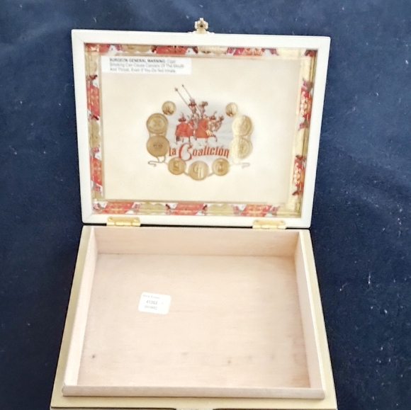 La Coalicion Sublime lacquered cigar box - Picture 2 of 5